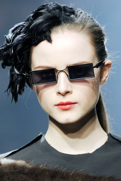 Look 76
